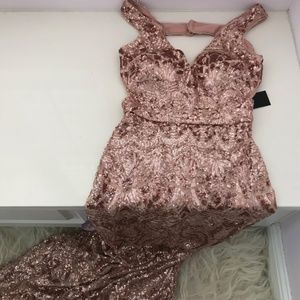 AQUA Sequined Open Back Evening Dress